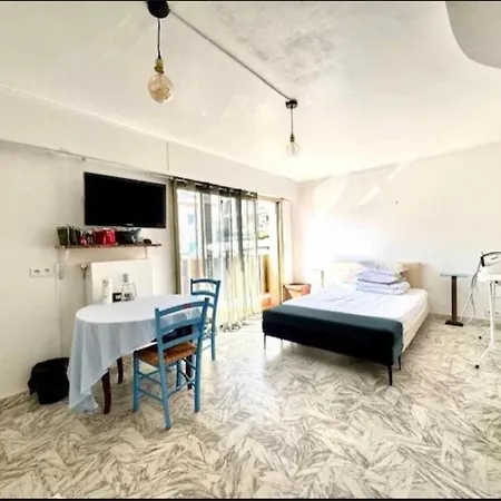 Palm Apartment Cannes